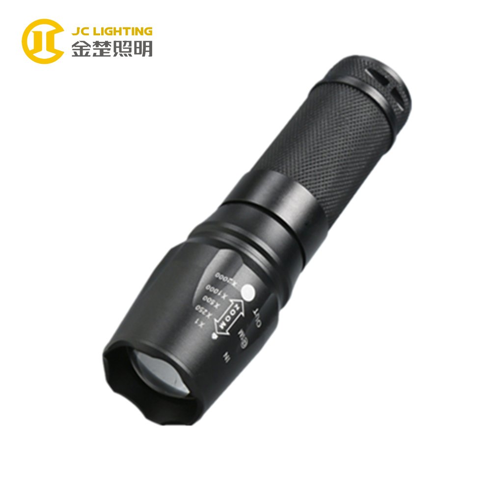 JC0801-8W High Quality LED FlashLight 8w 800lm ZOOM LED Flashlight With CREE Chip